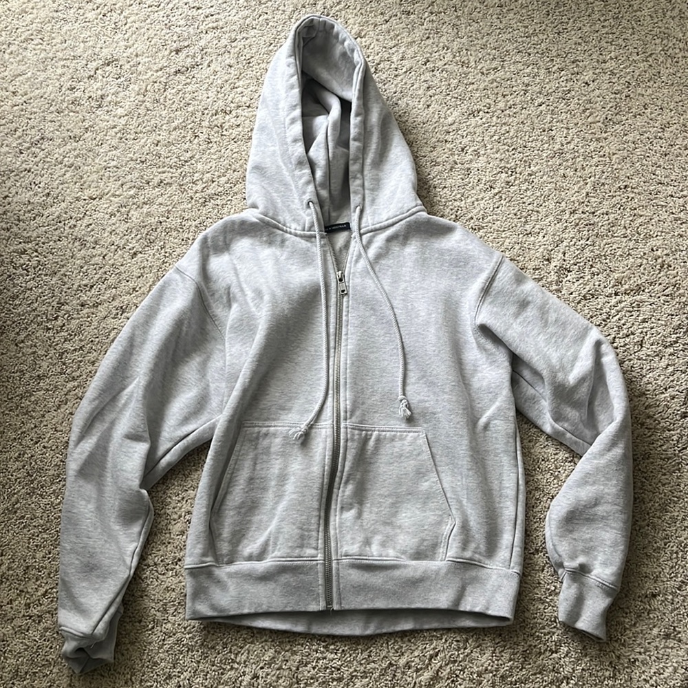 Brandy Melville oversized zip up hoodie